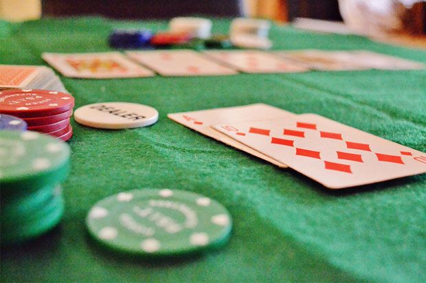picture of poker table cards and chips
